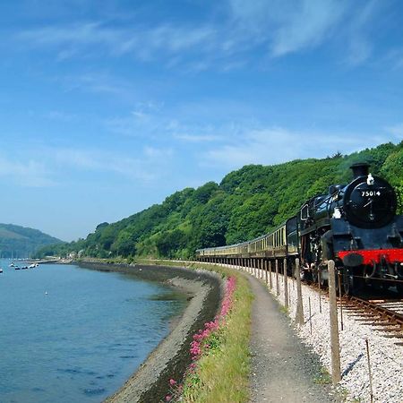 Caldon Holiday Chalet Sleeps 4 In Dartmouth Wifi Electric Inc Pet Friendly Exterior photo