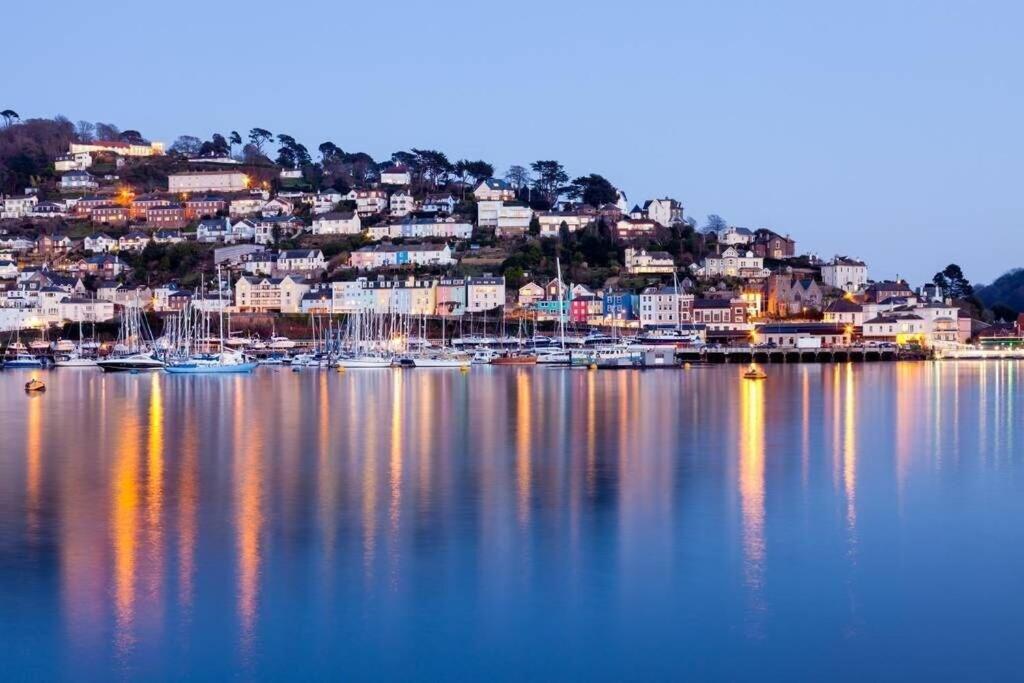 Caldon Holiday Chalet Sleeps 4 In Dartmouth Wifi Electric Inc Pet Friendly Exterior photo